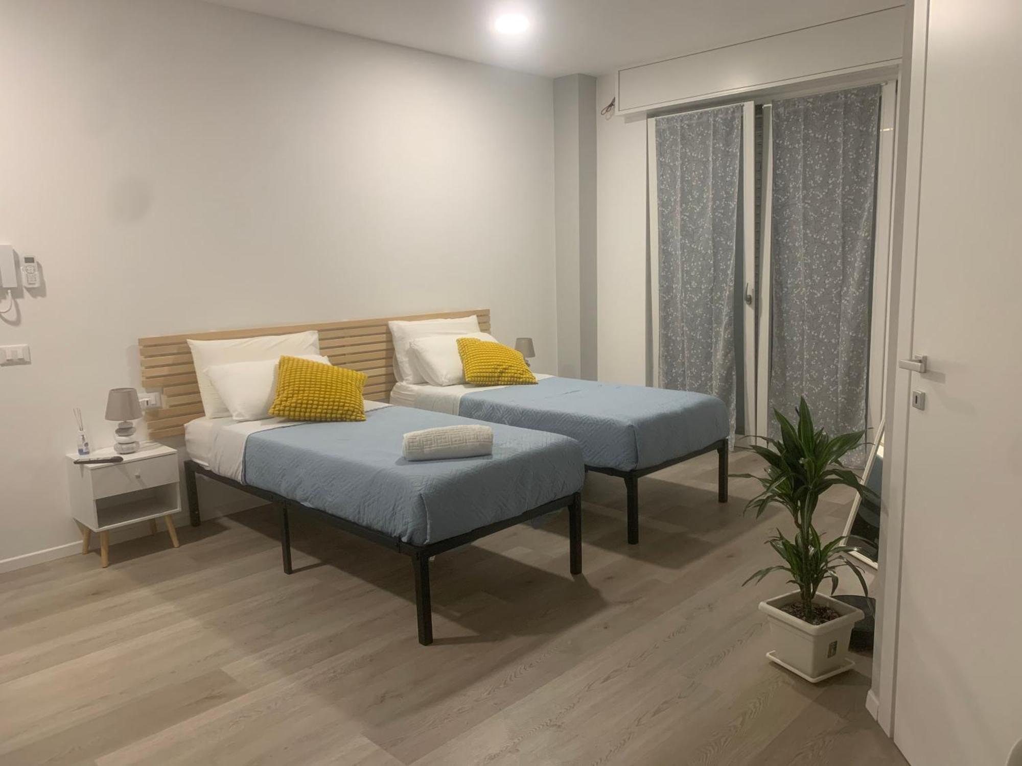 Onlyroomsrho Bagian luar foto